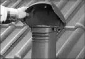 Установка защитного элемента на вентиляционную трубу