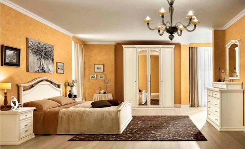Итальянская спальня: мебель и гарнитур, фото настольных ламп и классических шкафов, покрывала