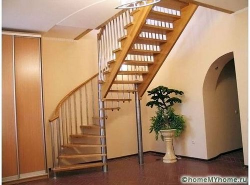 Лестницы на второй этаж в частном доме: секреты расчета и монтажа