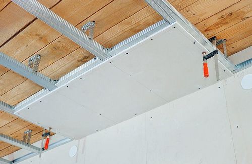 Монтаж подвесного потолка: установка и крепление, видео ремонта конструкции своими руками, как собрать, технология