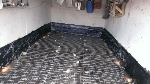 Наливной пол для гаража: выбор, расчет, подготовка поверхности, заливка раствора