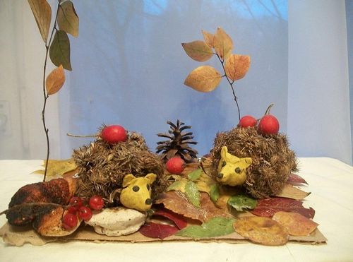 Поделки из шишек: сова и фото, из пластилина ежик, фигурки осенних листьев, для 1 класса своими руками