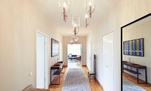 Потолки в прихожей фото дизайн: какой лучше для квартиры, комната глянцевая, точечные как сделать, низкий двухуровневый
