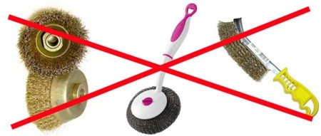 Средства для мытья натяжных потолков - что лучше выбрать для мытья без разводов