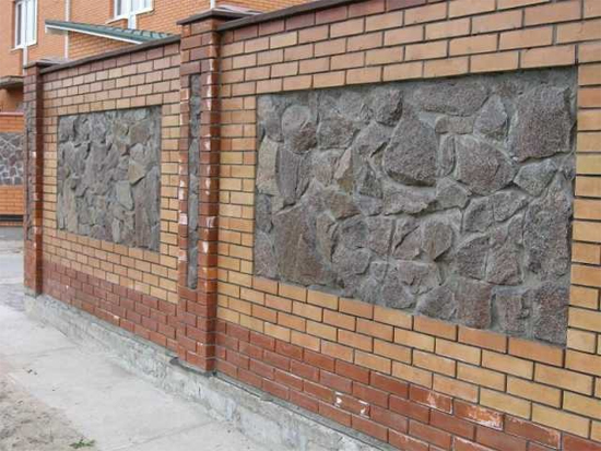 Каменный забор, забор из песчаника