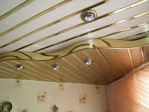 Как сделать подвесной потолок из панелей ПВХ: видео своими руками, навесного фото, в ванной монтаж