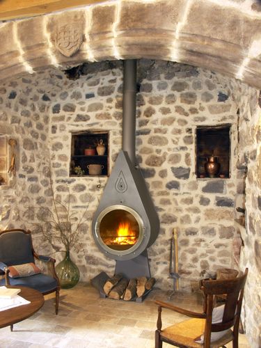 Пеллетный камин: пеллетная печь-термал с водяным контуром, камин на пеллетах Везувий