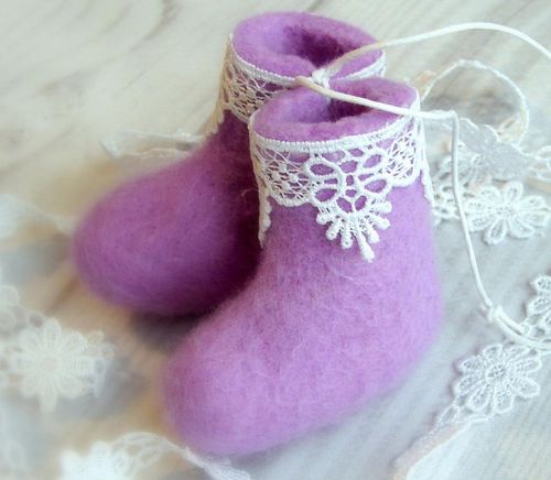 Валяние валенок: для куклы, видео мастер класса из шерсти сухим, в домашних условиях, шаблон сувенирных, выкройка для мокрого, детские для начинающих (валяние, валенки, валенок) Валяние валенок: для куклы, видео мастер класса из шерсти сухим, в домашних условиях, шаблон сувенирных, выкройка для мокрого, детские для начинающих