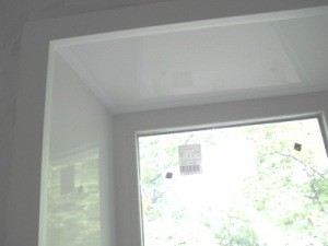 Выбор материала для установки откосов на окно ПВХ