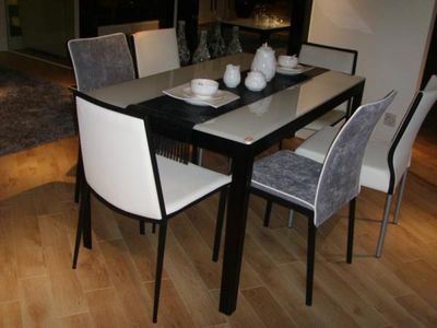 Выбор кухонного стола и стульев по фото, сохраняем дизайн кухни и практичность