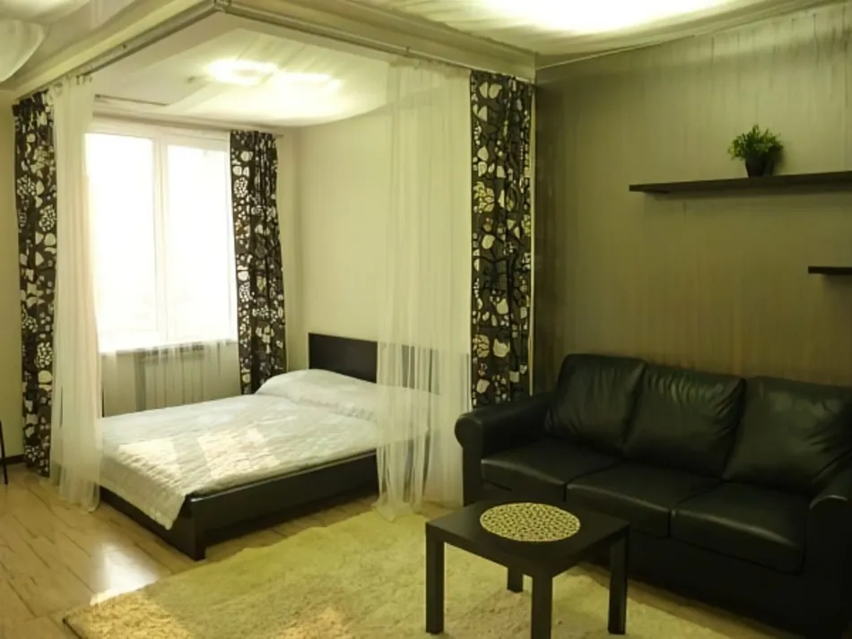 Новосибирская область однокомнатная квартира купить. Евроремонт однокомнатной квартиры. Комната с евроремонтом и мебелью. Квартиры с хорошим евроремонтом. Однокомнатная квартира с евроремонтом.