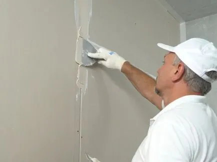 Финишная шпаклевка идеальные стены. Какую шпаклевку используют под покраску. Шпатлевка стен под покраску. Нанесение декоративной штукатурки кистью. Какую шпаклевку используют под покраску.